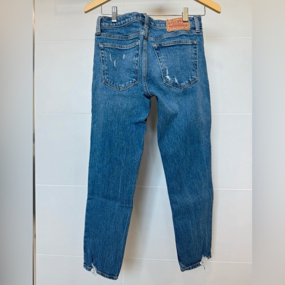 Lucky Brand Sienna Slim Boyfriend Distressed Jeans - Size 0/25 - Picture 3 of 7